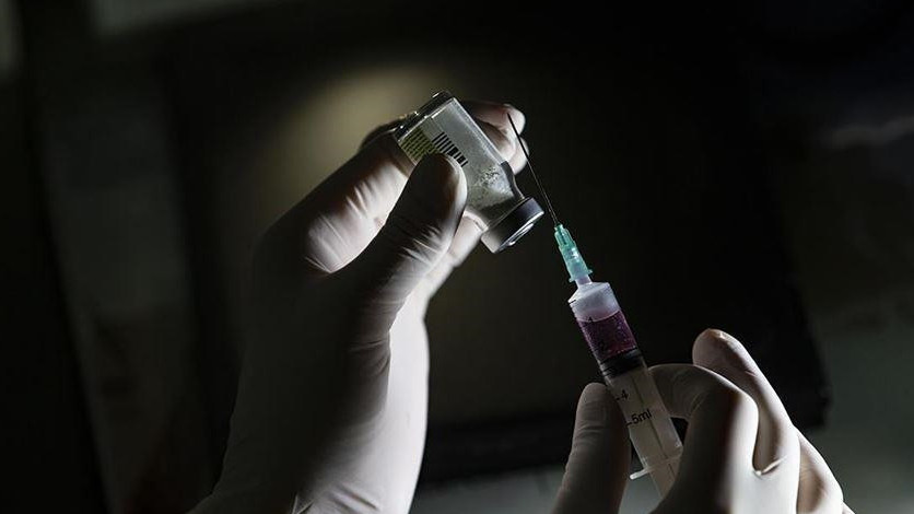 ДДСҰ: Коронавирус вакцинаға дес бермей тұр