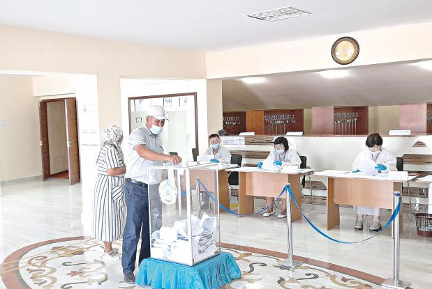 Жұрт сенімі –  үлкен сын