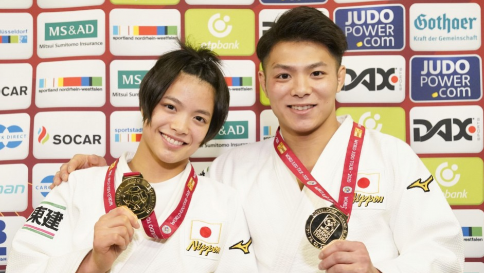 Ағасы да, қарындасы да чемпион атанды