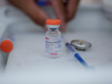 Израиль әлемде алғашқы болып үшінші дозамен жаппай вакцинациялауды бастайды