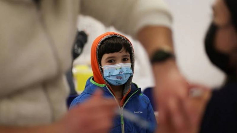 3 жастан асқан балаларға вакцина салуға рұқсат берілді
