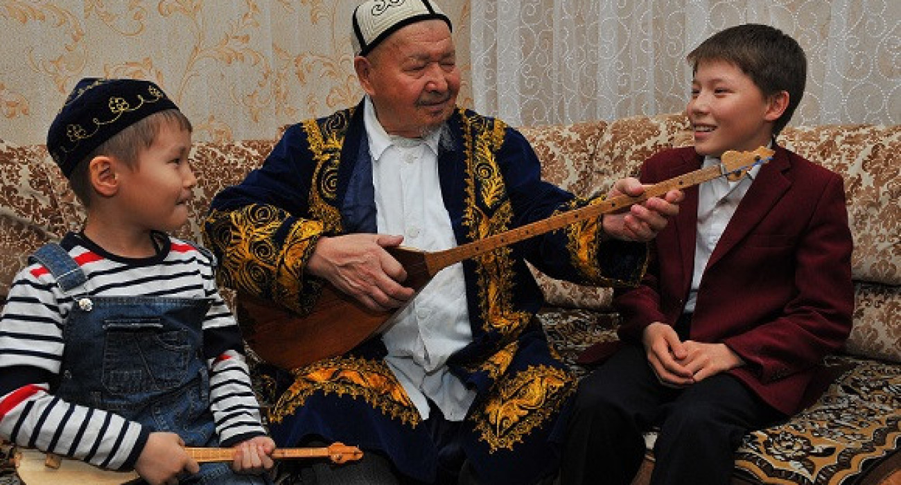 Орыс жетілген свингерлер анальный анальный топтық секс анилингус писись в ауызе онлайн