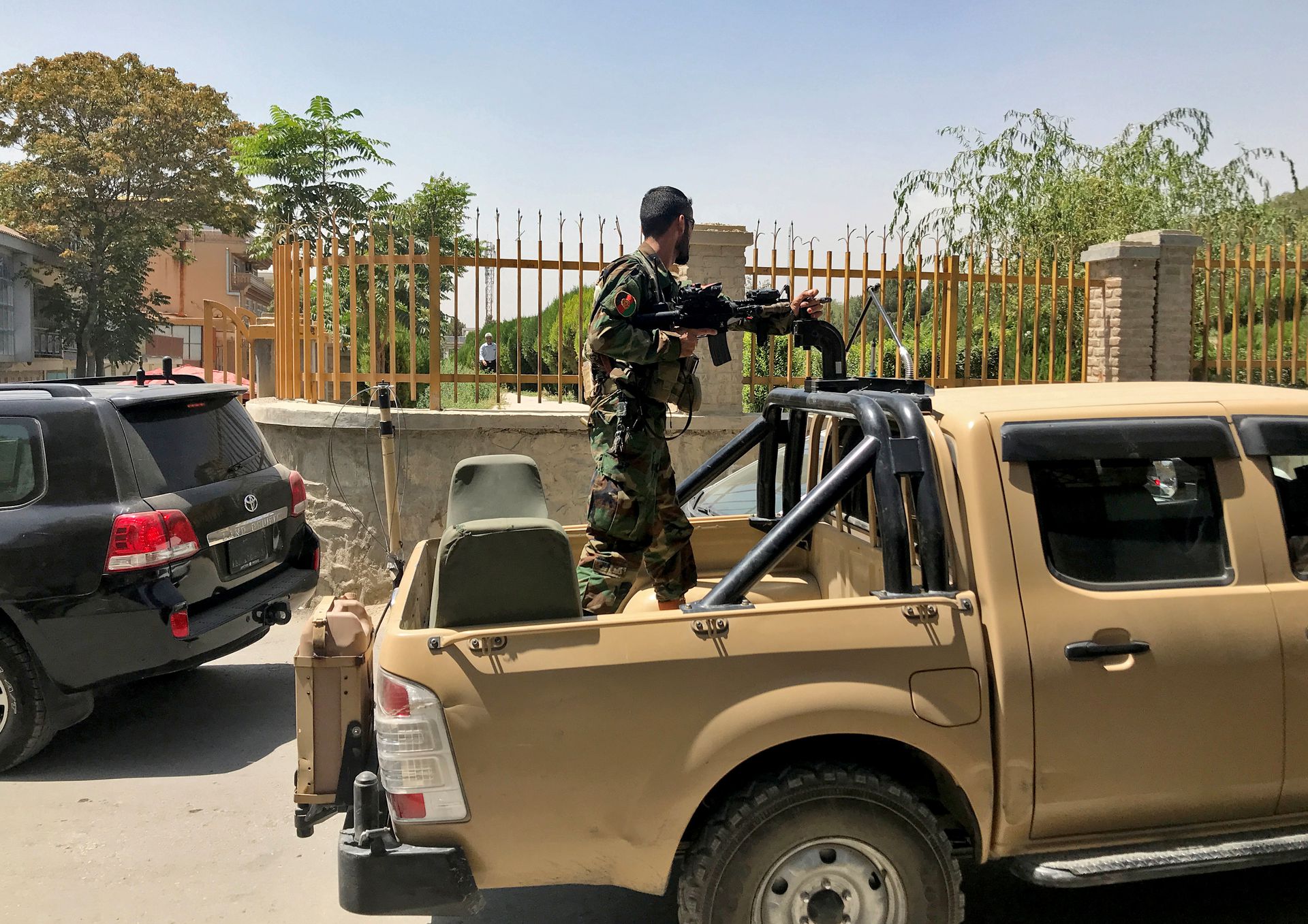 Талибан Ауғанстан астанасына басып кірді - Reuters
