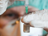 Германия жасөспірімдерге вакцина салуды қарастыруда