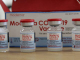 Жапония Moderna вакцинасын қолданудан бас тартты