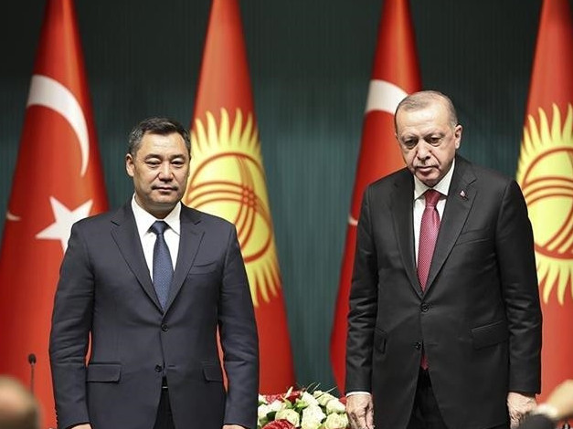 Түркия және Қырғызстан президенттері екіжақты байланысты талқылады