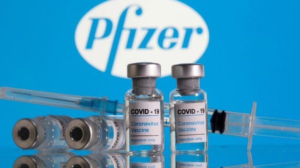 Pfizer вакцинасы Қазақстанда уақытша тіркелді