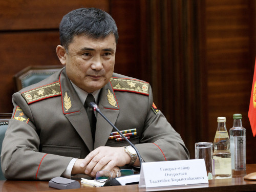 Қырғызстан Президенті қорғаныс министрін ауыстырды