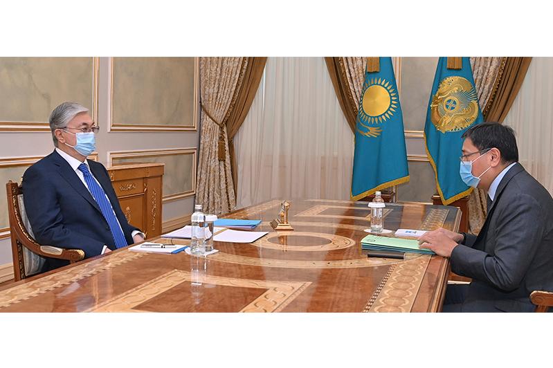 Ерболат Досаев Президентке Ұлттық қор активтерінің жай-күйі туралы есеп берді