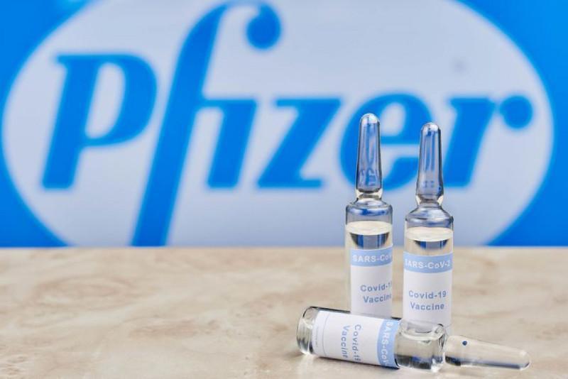 Pfizer екпесі ревакцинация кезінде қолжетімді бола ма?