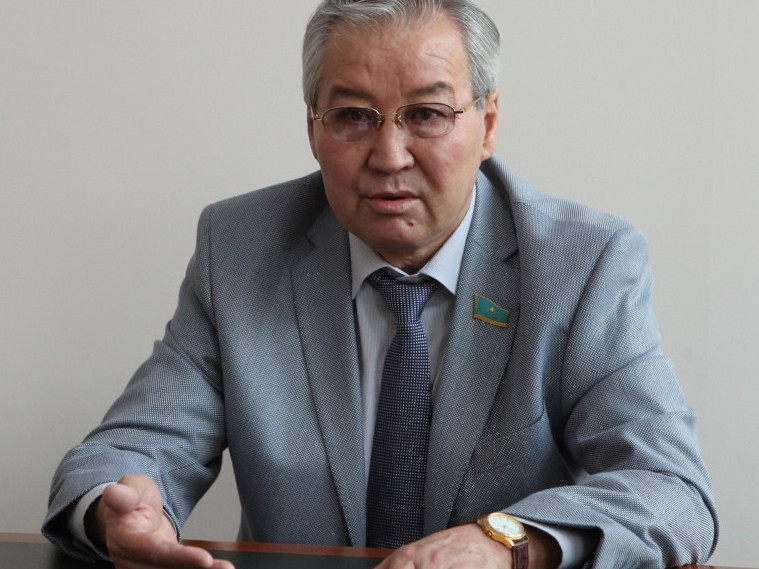 Жазушы, Мемлекеттік сыйлықтың лауреаты Алдан СМАЙЫЛ: Шындық айтылған ...