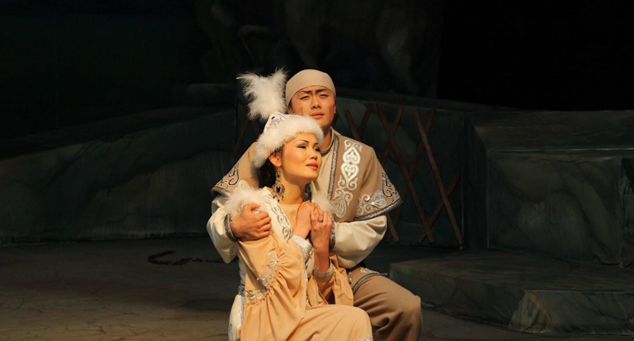 Орыс тілінде алдау туралы толық метражды порнофильм