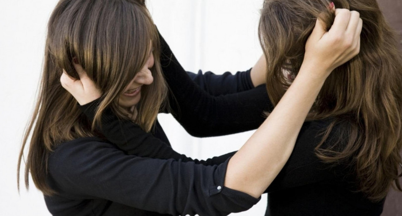 Ресейлік пикапшылар Эрик пен Эдик порно көреді