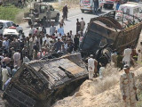 Пәкістанда автобус шатқалға құлап, 23 адам қаза тапты