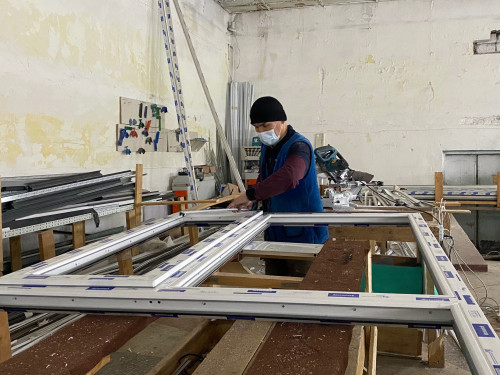 Құрылысқа қолғабыс жасайды