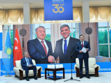 Түркияның экс-президенті Абдулла Гүл Алматыға келді