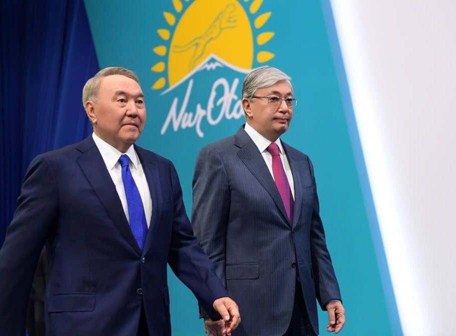 Назарбаев Nur Otan партиясындағы өкілеттігін Тоқаевқа тапсырды