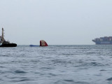Жапон теңізіне 8 тонна көмір төгілді