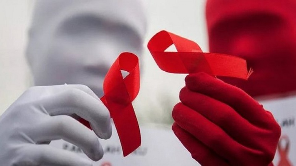 ЖИТС: Үрейді білім жеңді