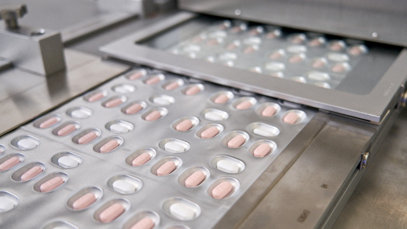 АҚШ-та коронавирусқа қарсы таблеткалар қолдануға рұқсат берілді