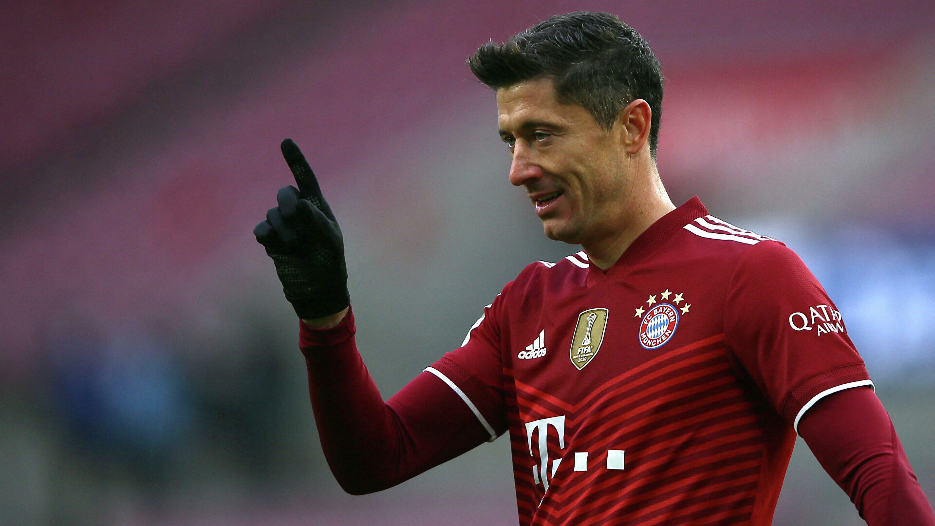 Левандовский үздік деп танылды