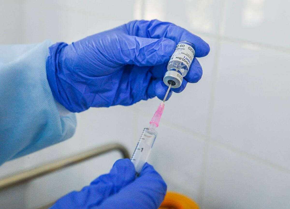 Елде коронавирусқа қарсы вакцина алғандар саны 9 миллионнан асты
