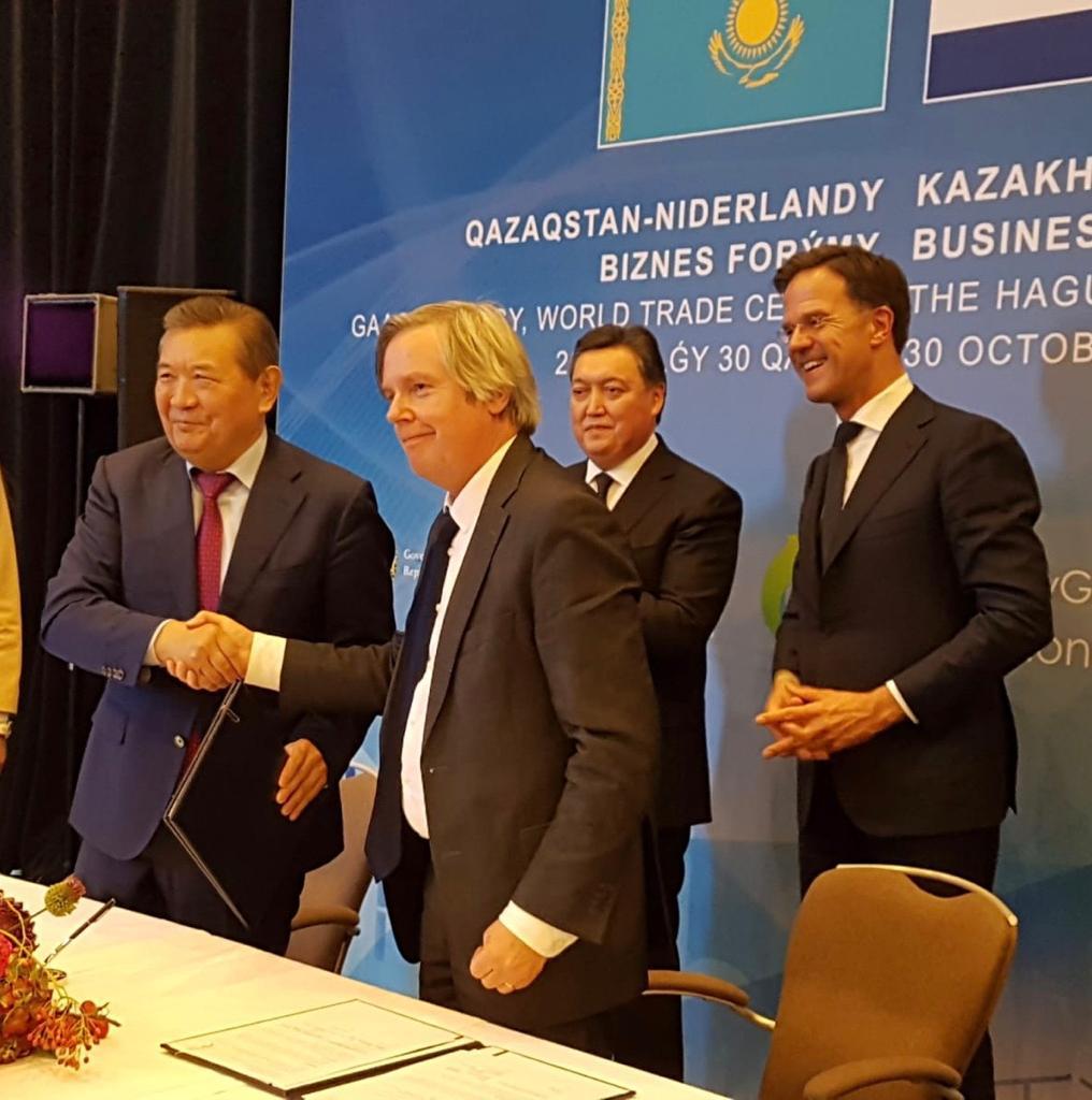 Сапалы тамақтану мен қоршаған ортаны дамыту – ҚазҰАЗУ зерттеулерінің негізі