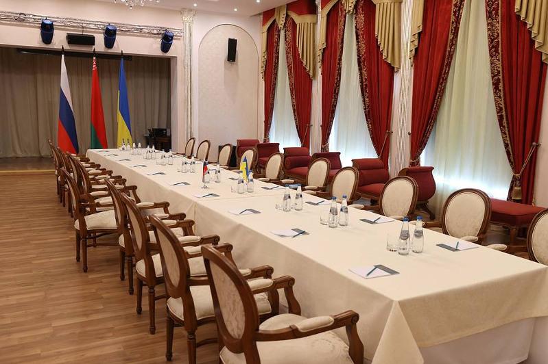 Киев делегациясы келіссөз өткізу үшін Беларусь шекарасына барды