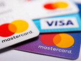 Visa мен Mastercard Ресейде жұмысын тоқтатады
