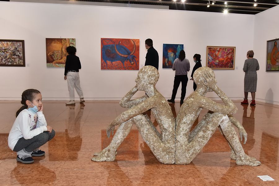 Ақынды дәріптеген көрме