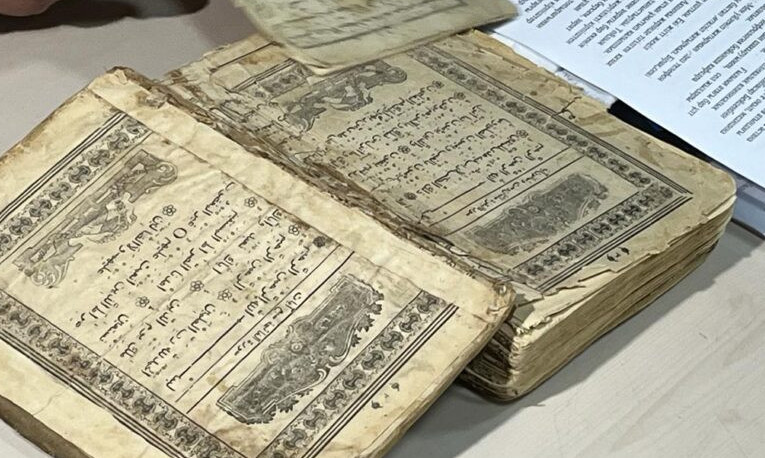 Лия ханшайымы мен Джабба арасындағы эротикалық жұлдызды соғыстар