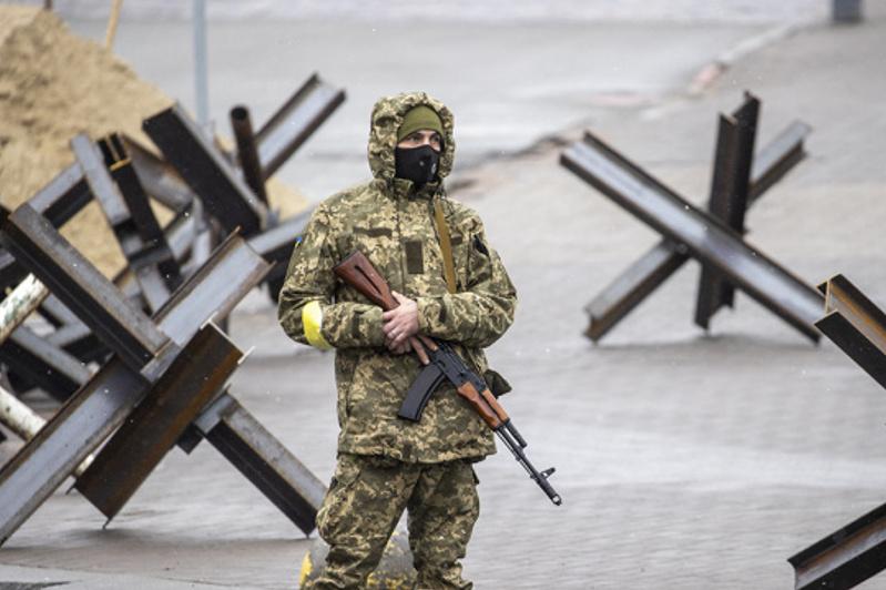 Украинада әскери жағдай режимі 25 мамырға дейін ұзартылды