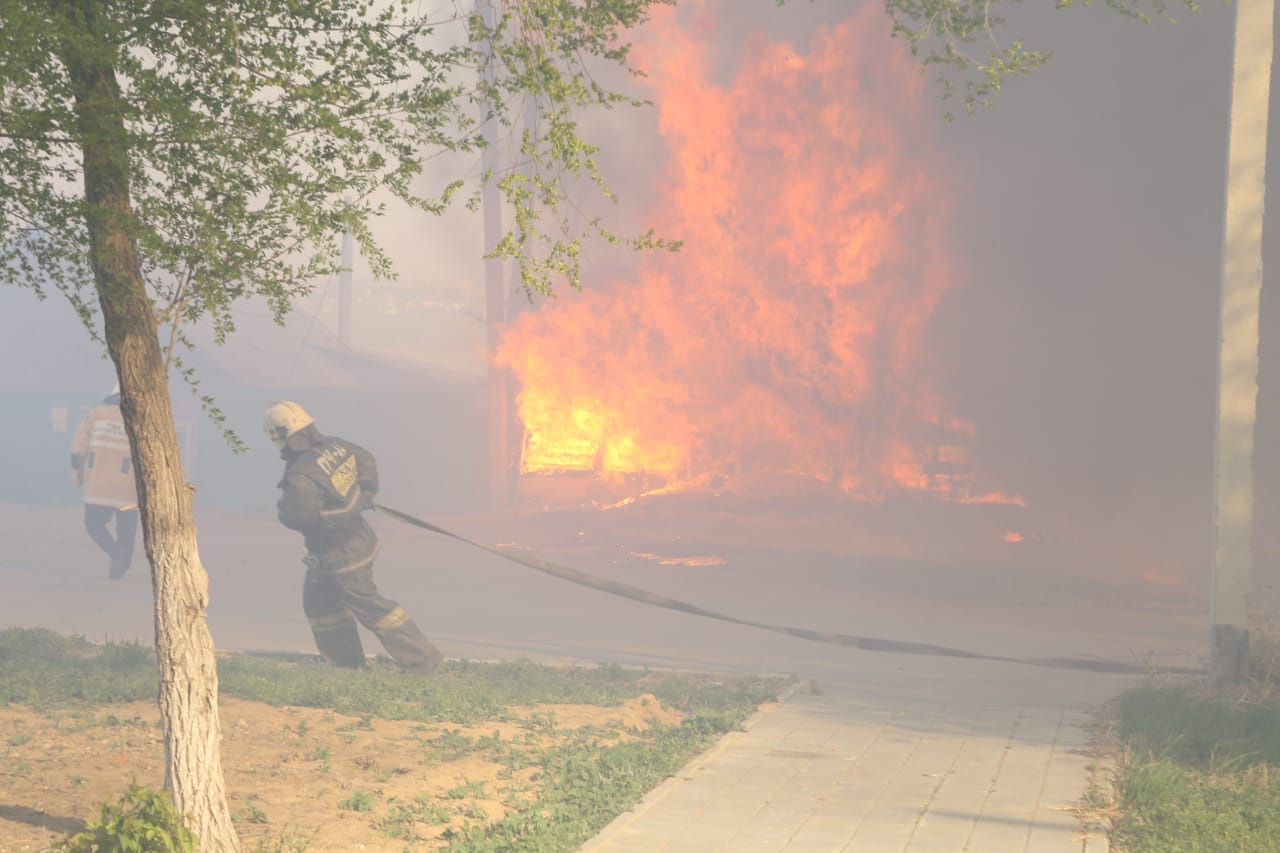 Қостанайда 12 үй өртеніп кетті