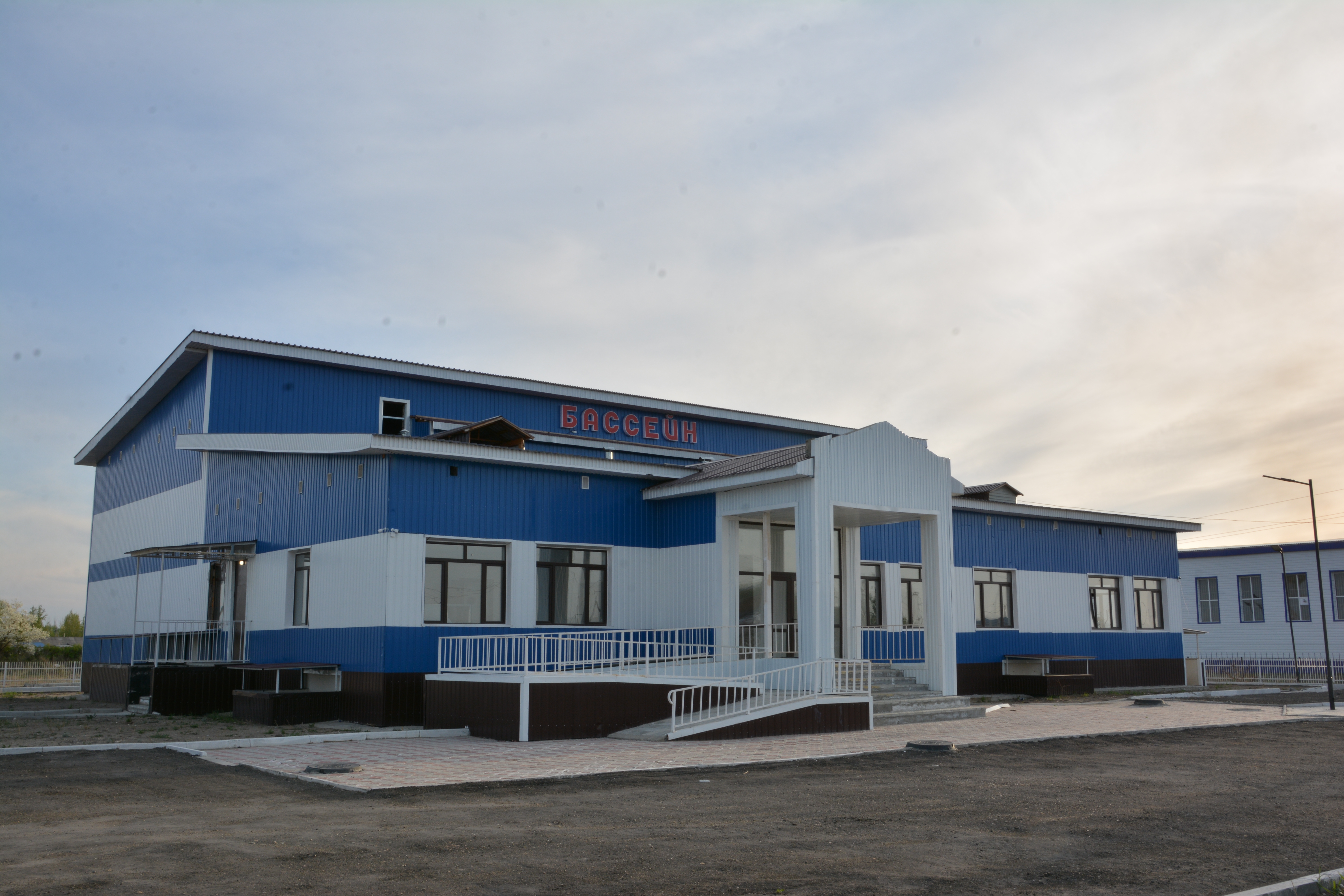 Балтыр батырмаған бассейндер немесе көзбояушылықты қояр кез жетті