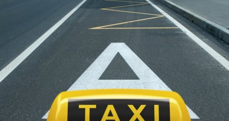 Елордалық жүргізушісі ұрлық жасап такси компаниясын шығынға батырды