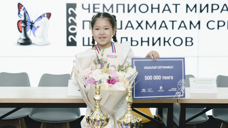 Жеті жасар қазақстандық шахматшы ФИДЕ-нің әлем чемпионы атанды