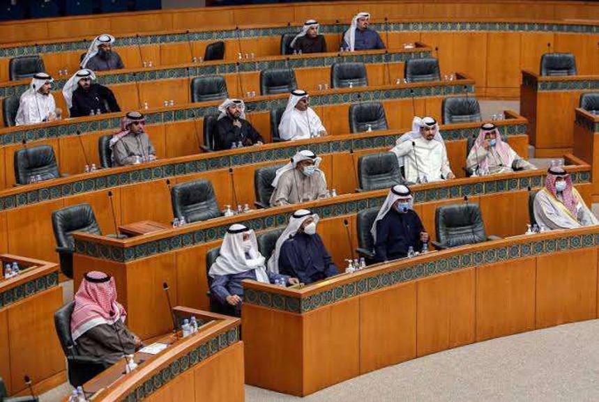 Кувейтте парламент таратылды