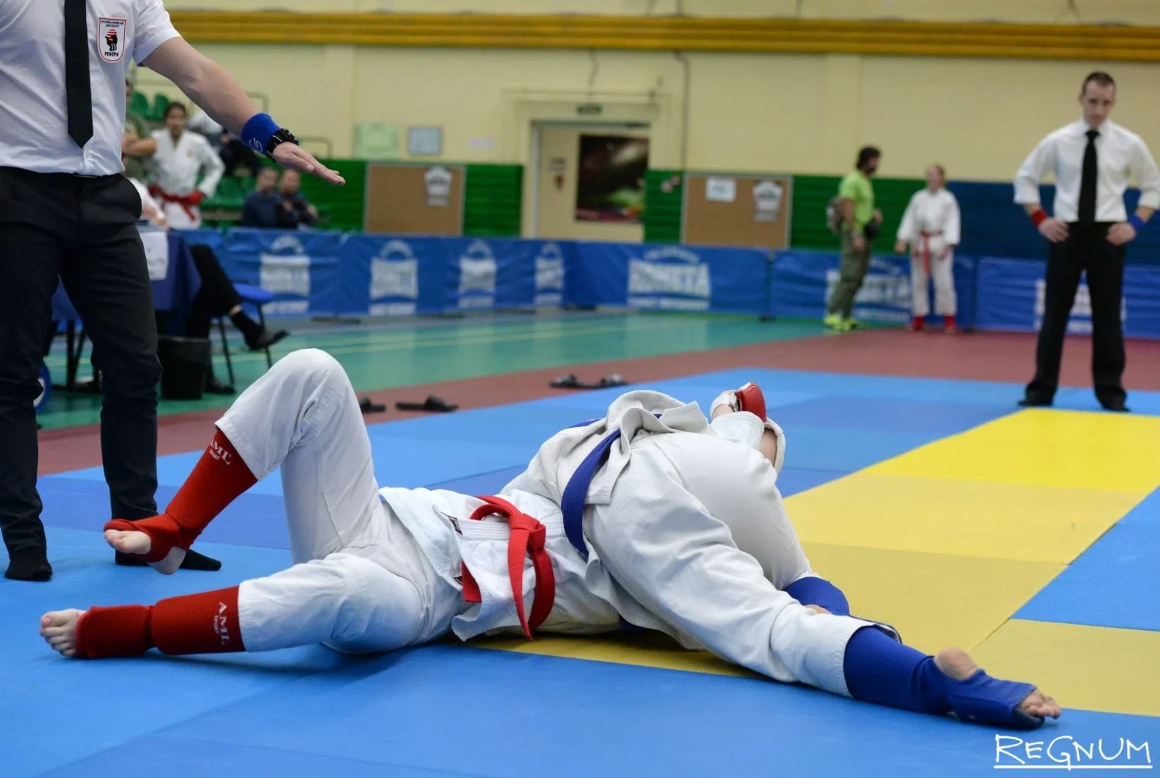 Қазақ қызының қола медалі