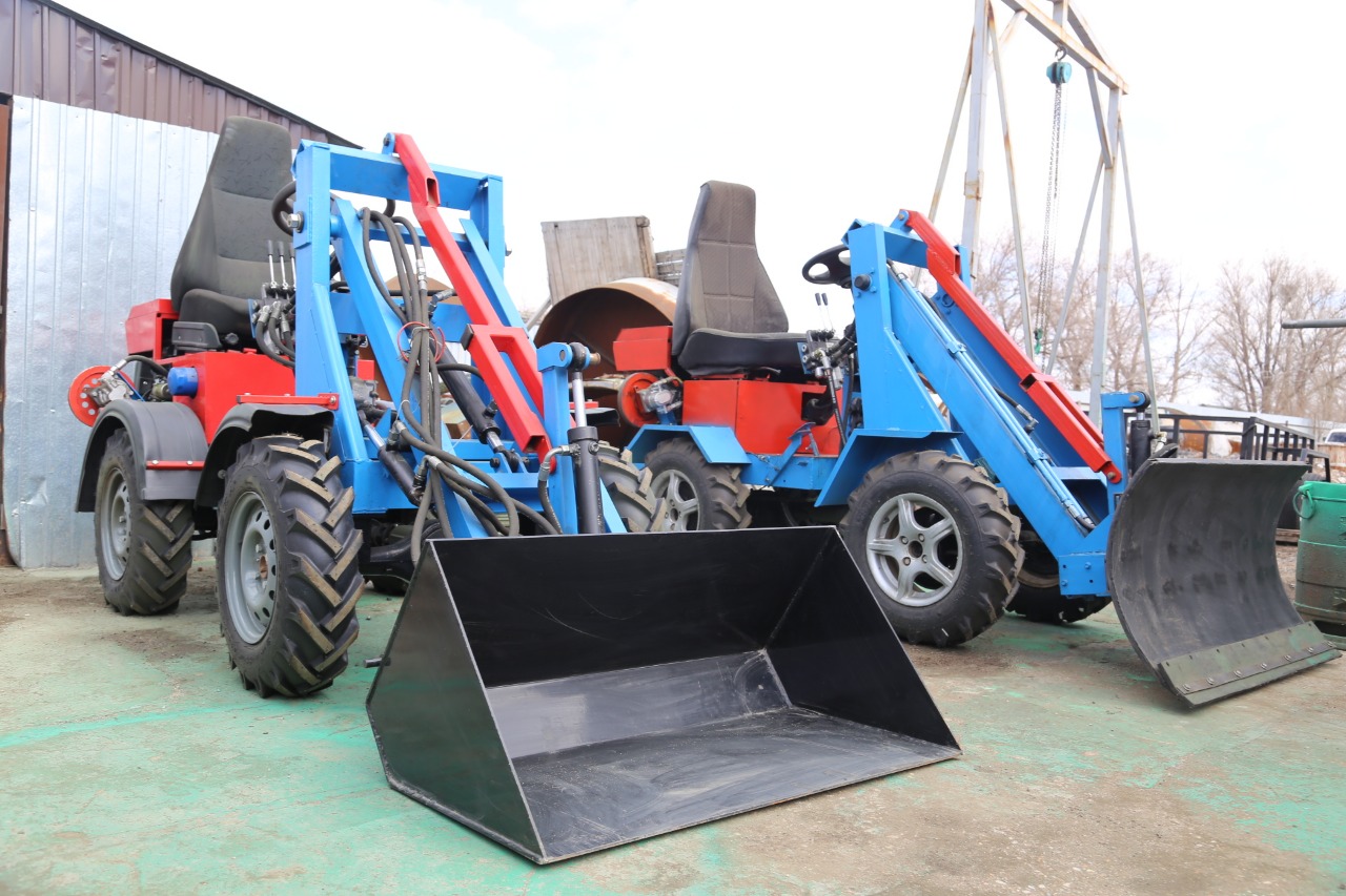 Ауылда шағын тракторлар шығарылады