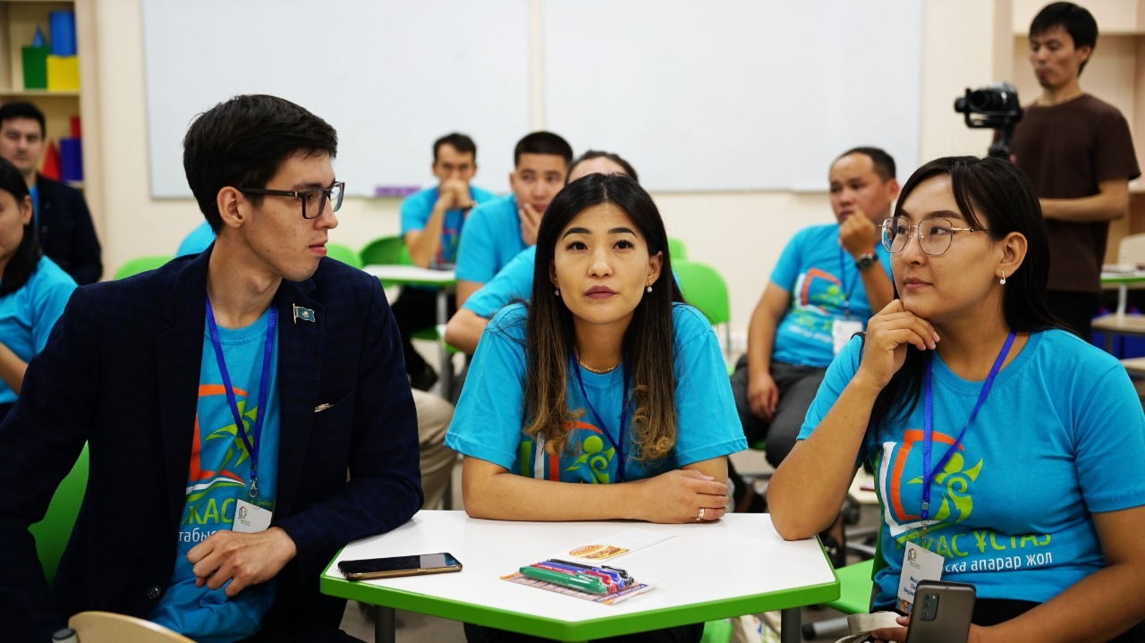 Жас мұғалімдерге шабыт сыйлады