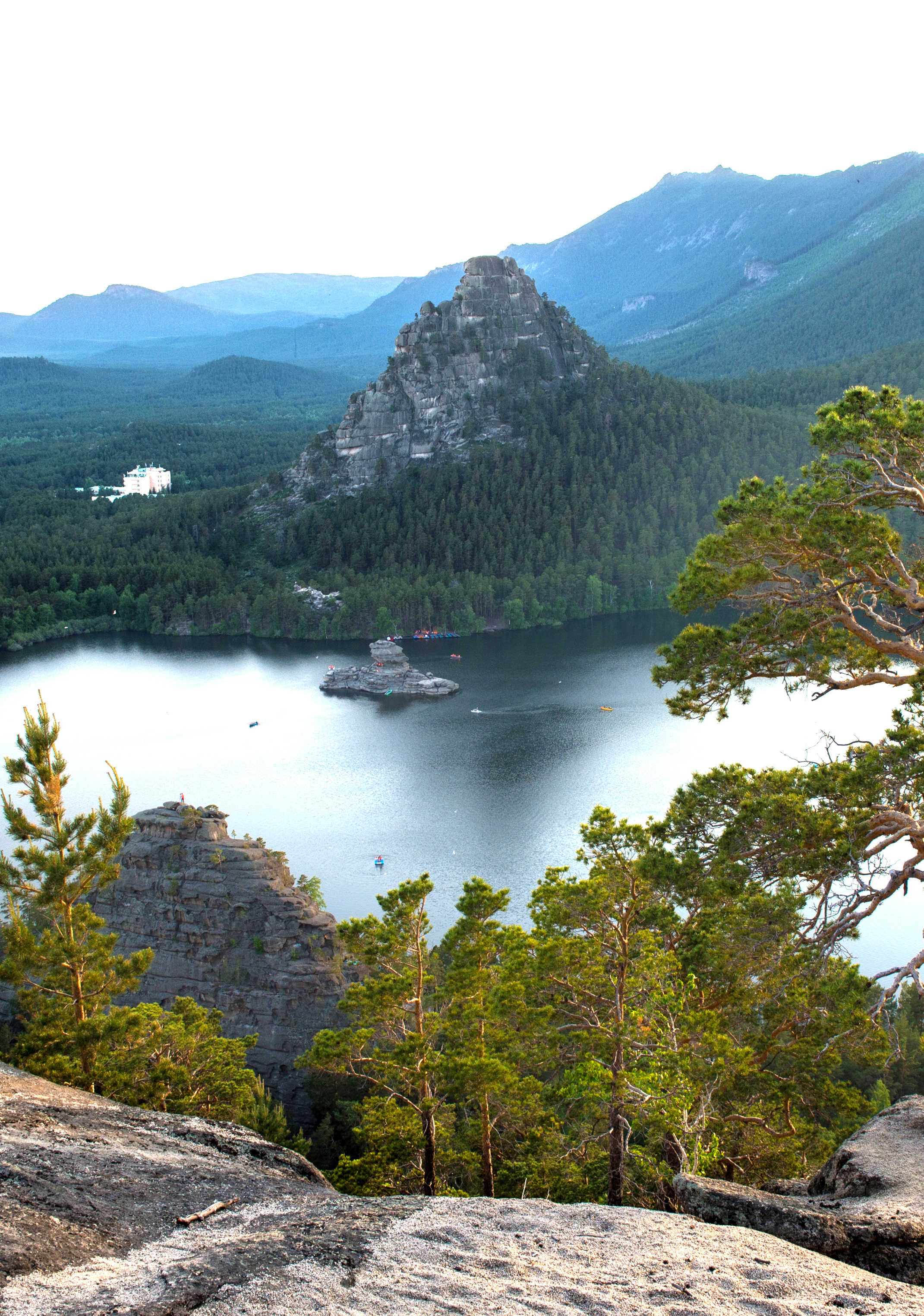 Тарихымызды әдейі бұрмалай ма?