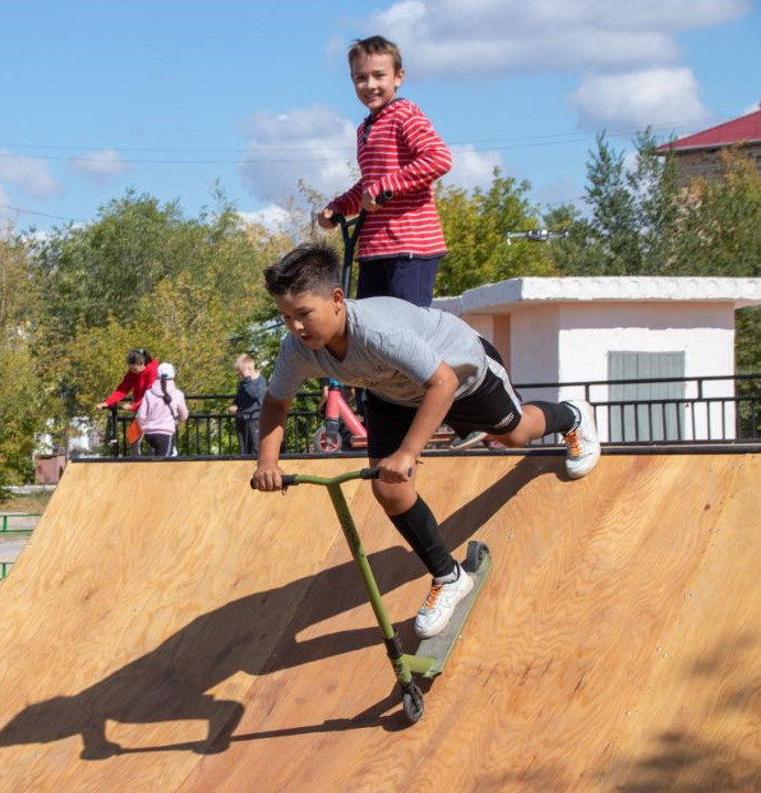 Абайда скейт-алаң бар