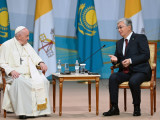 Президент пен Рим Папасы азаматтық қоғам және дипломатиялық корпус өкілдерімен кездесті