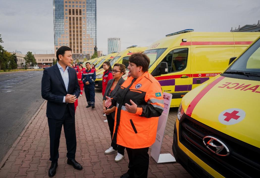 Жедел жәрдемге – жаңа көлік