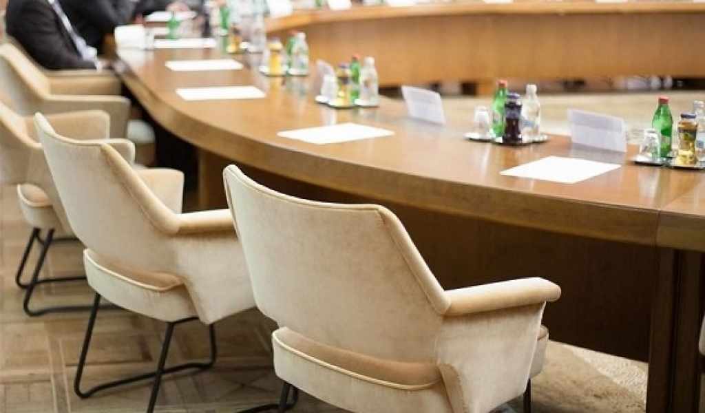 Саяси жүйені түбегейлі жаңарту