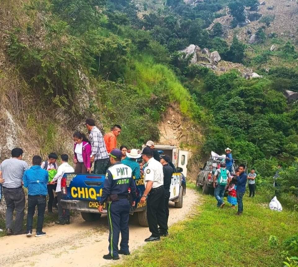 Гватемалада жол апатынан 17 адам қаза тапты
