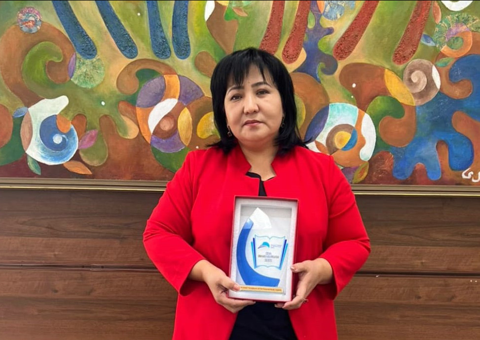 Жанат – жыл кітапханашысы