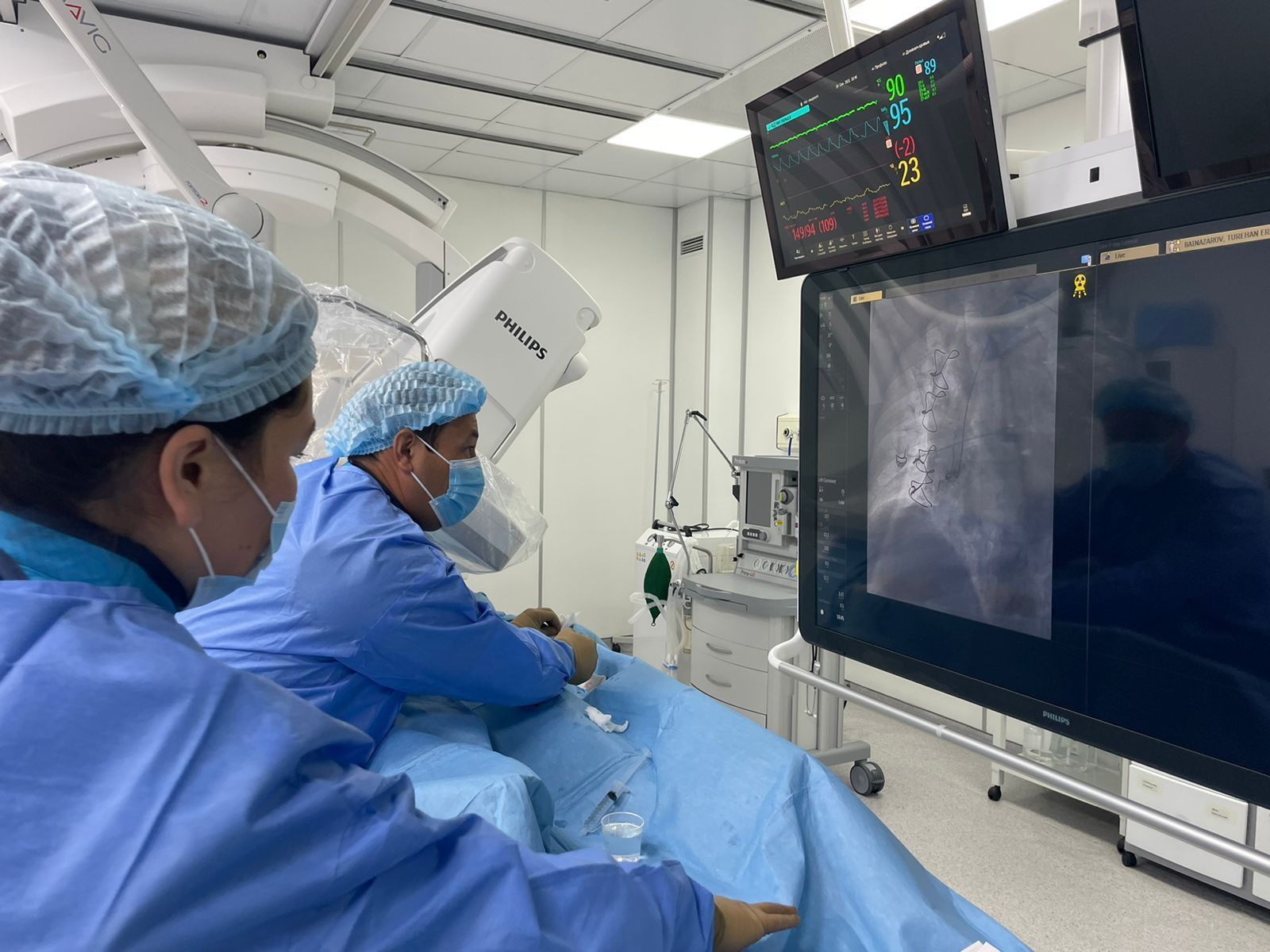 Ажалдың арашашысы – ангиографиялық аппарат