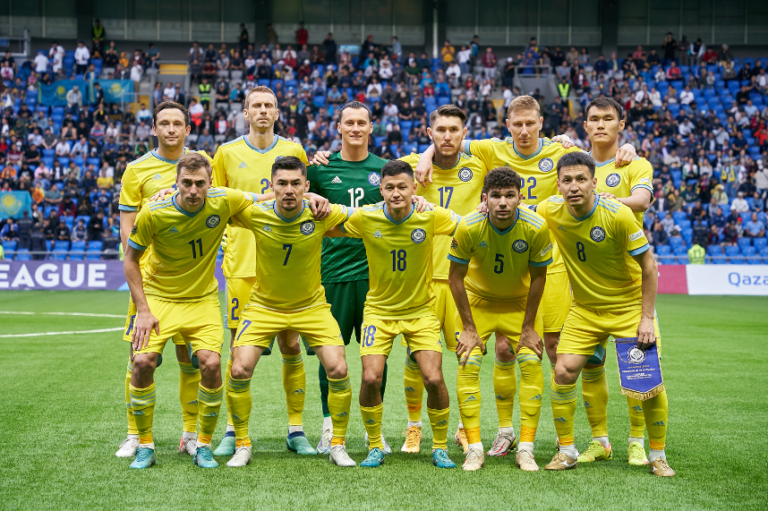 Өзбекстан мен БАӘ-ге қарсы ойнайтын футболшылардың тізімі жарияланды