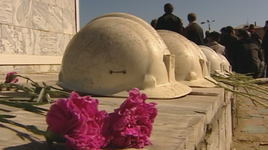 Апат айтып келмейді